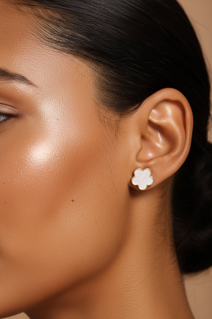 Floral Small Stud Earrings - Gold