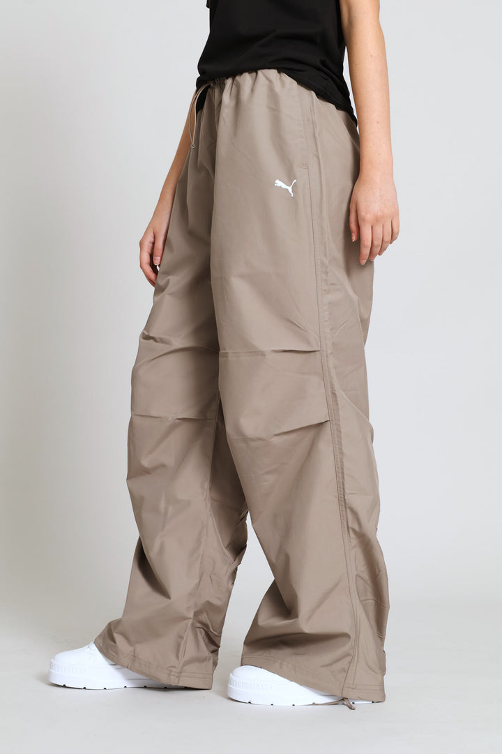 Wardrobe Parachute Woven Pants - Stone