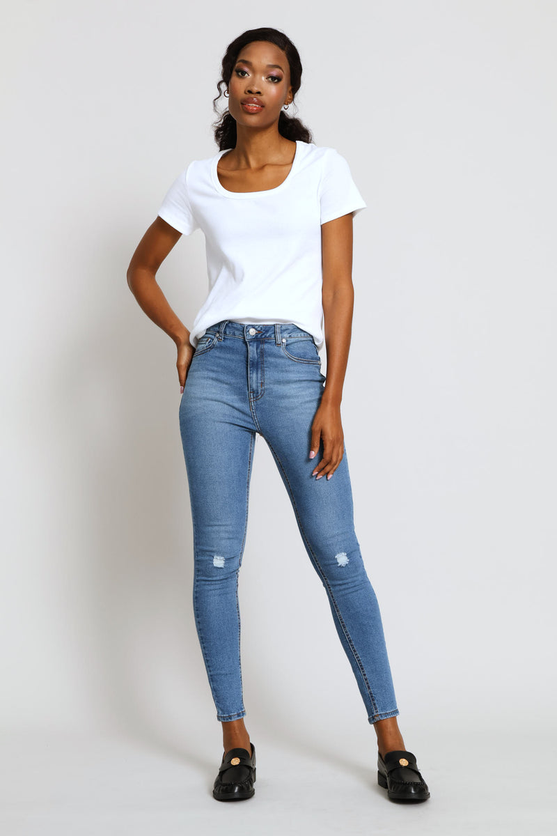 Scoop Neck Rib Fitted Tee - White