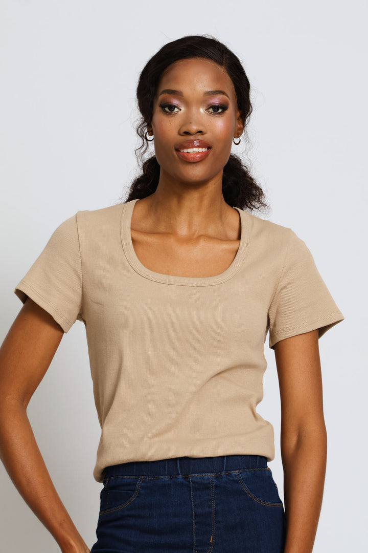 Scoop Neck Rib Fitted Tee - Dark Beige
