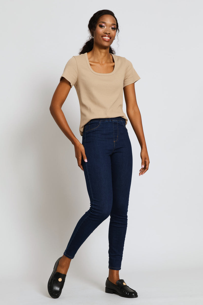Scoop Neck Rib Fitted Tee - Dark Beige