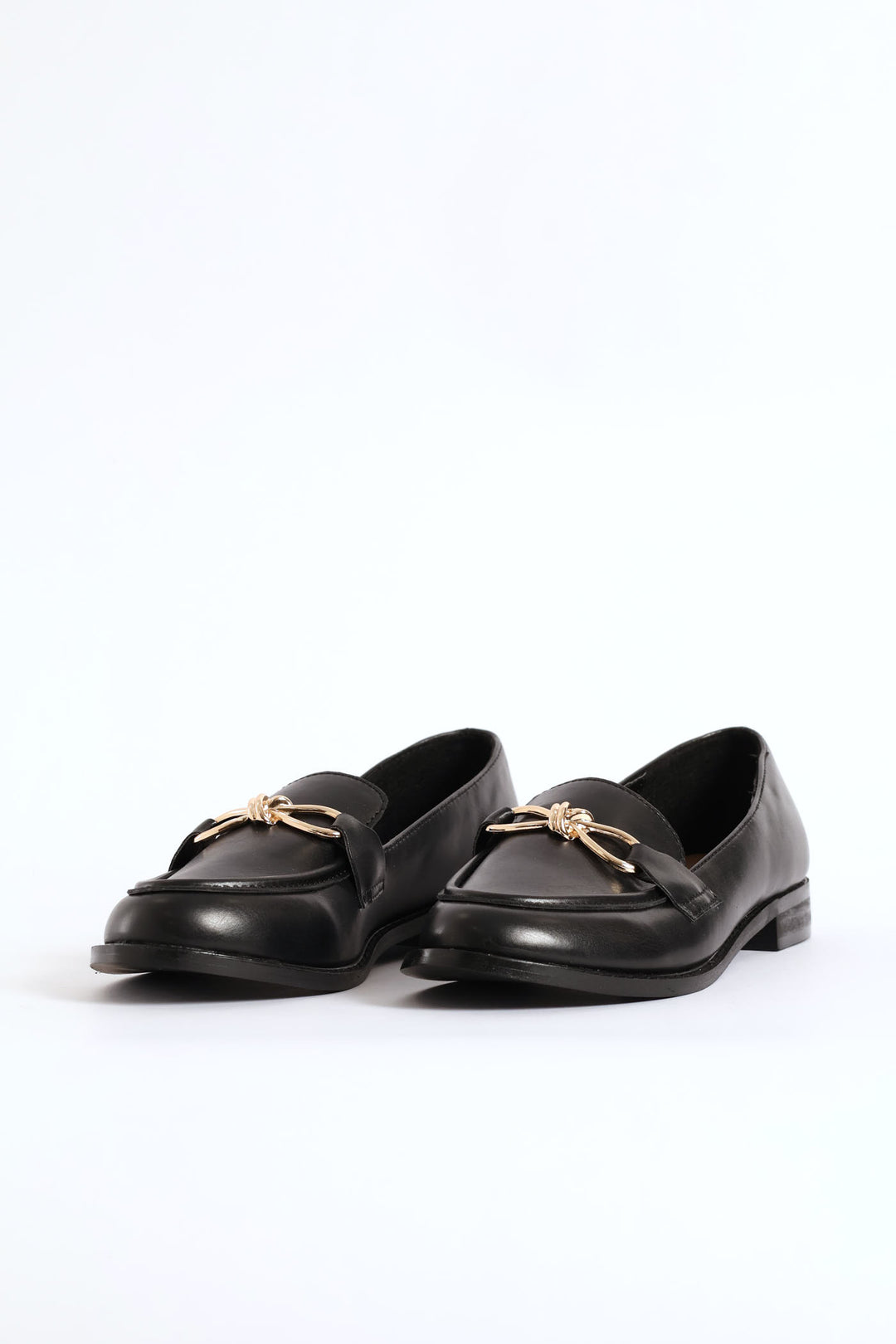 Knotted Metal Trim Loafer - Black