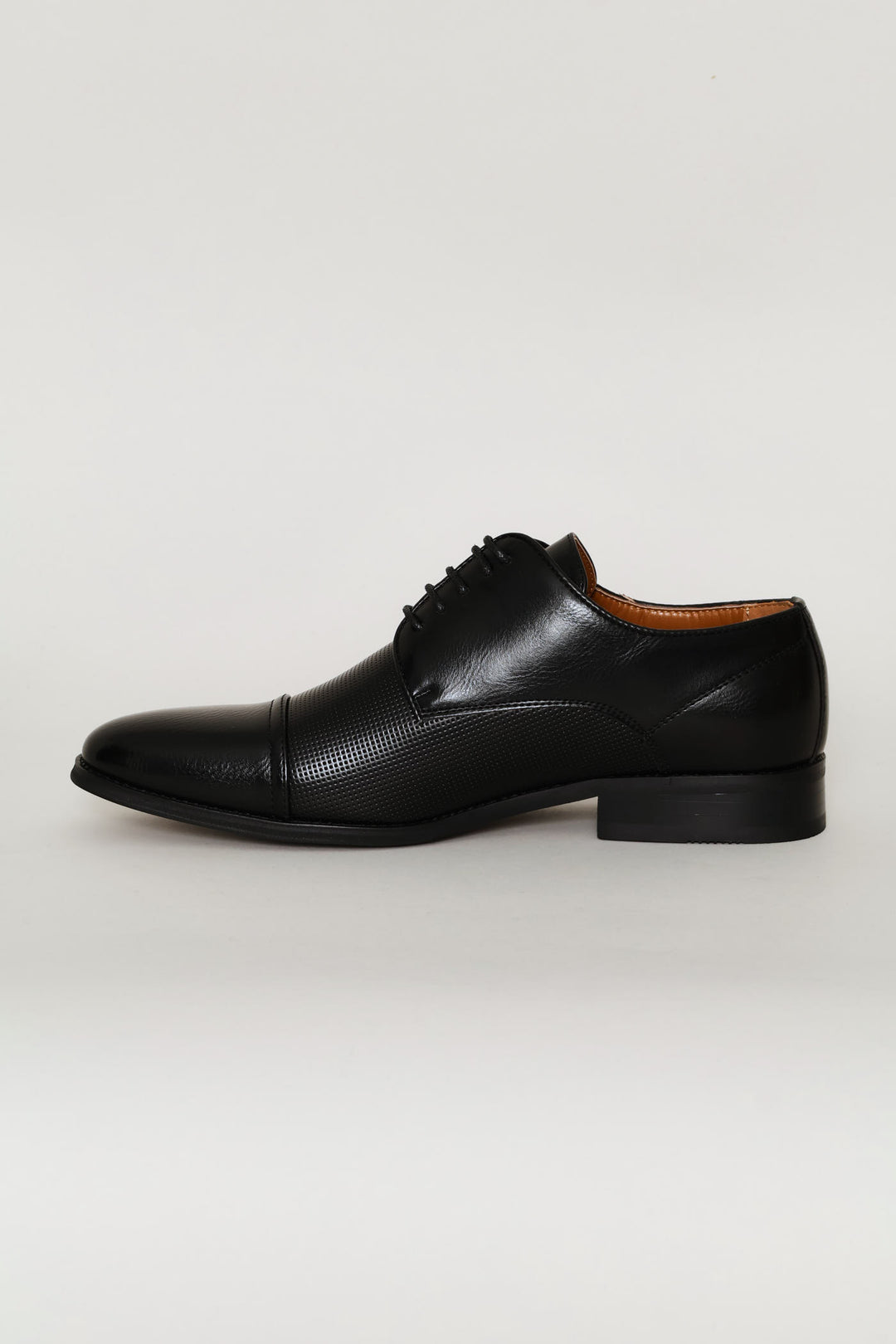 Pin Punched Detail Toe Cap Smart Shoe - Black