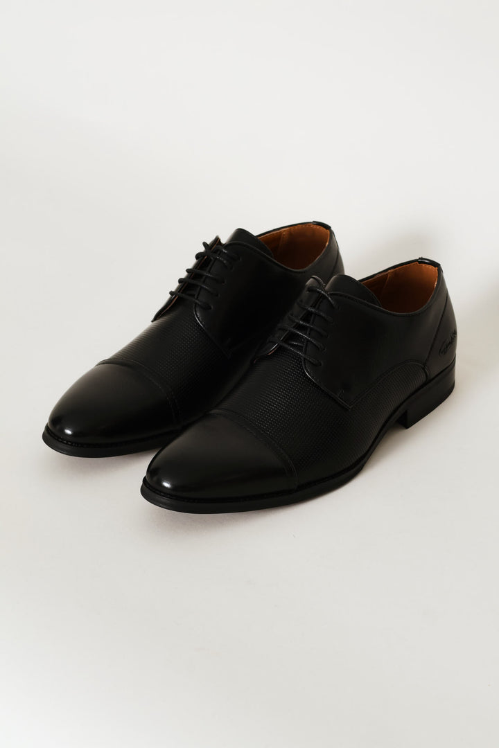 Pin Punched Detail Toe Cap Smart Shoe - Black
