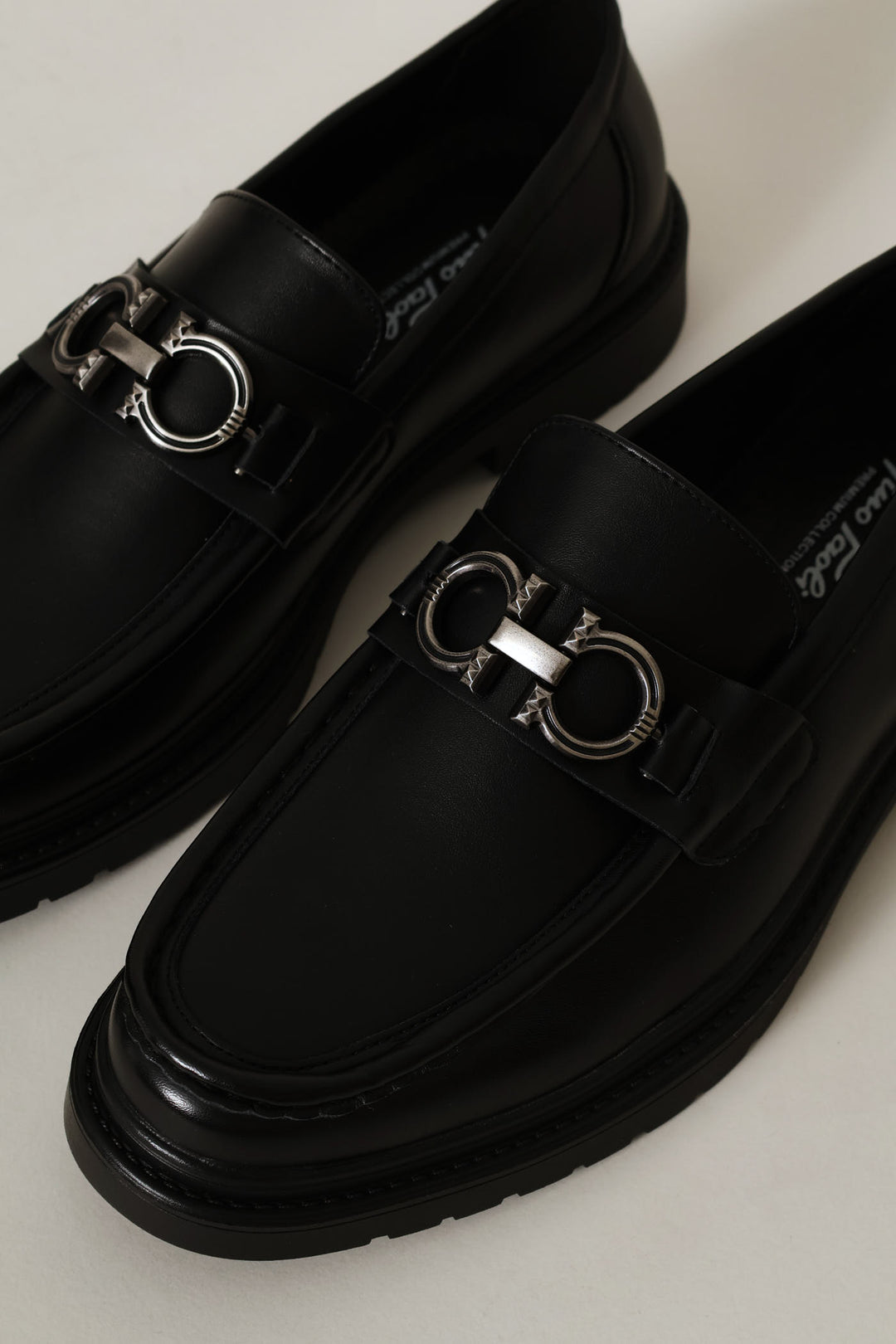 Chunky Loafer With Trim On Upper Band - Black