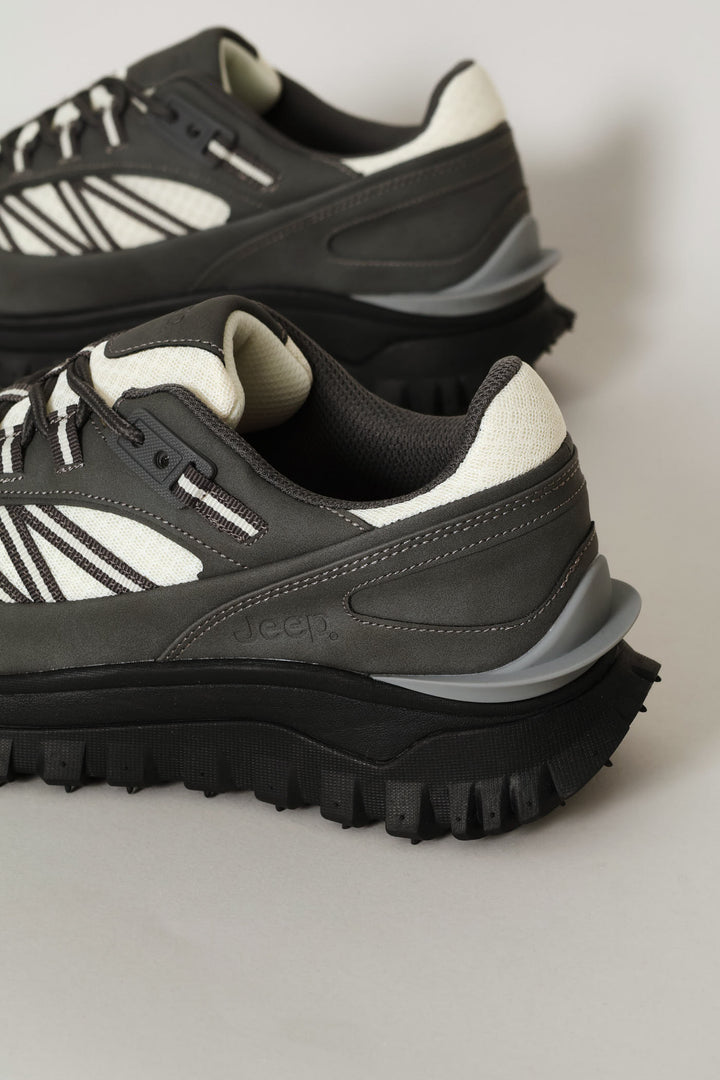 Urban Trek Trainer - Grey