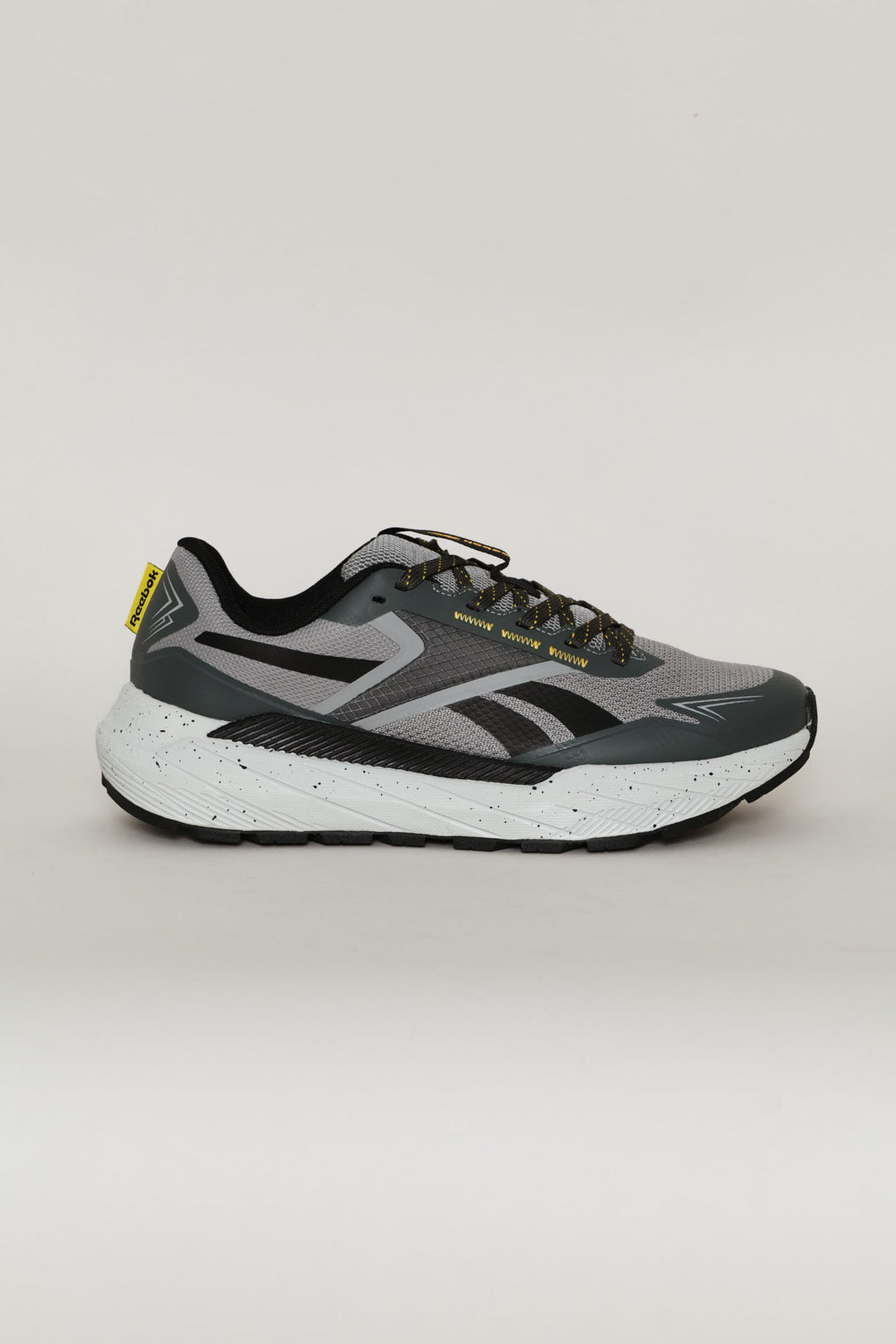Base Trail Low Sneaker - Grey