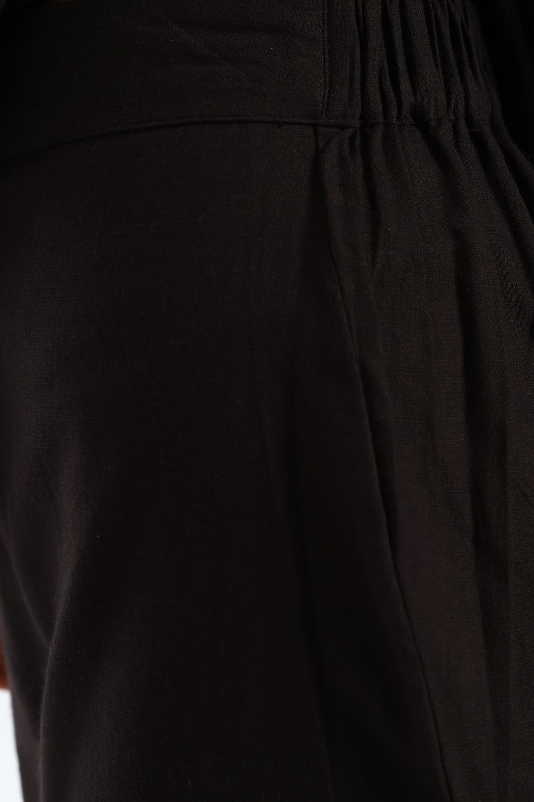 Embroidered Leaf Trouser - Black