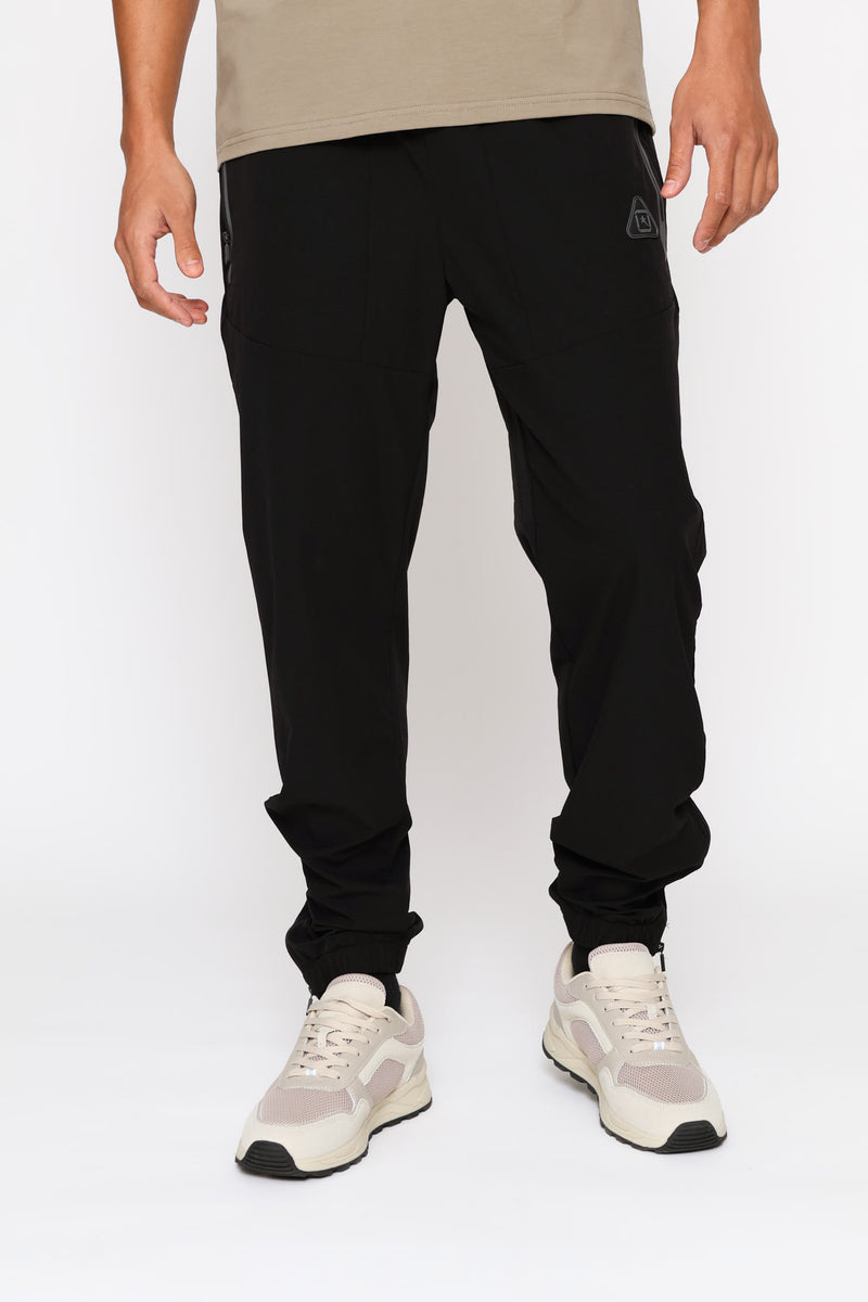Bryer Trackpant - Black