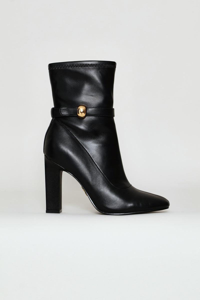 Gold Detail Pointy Boot - Black