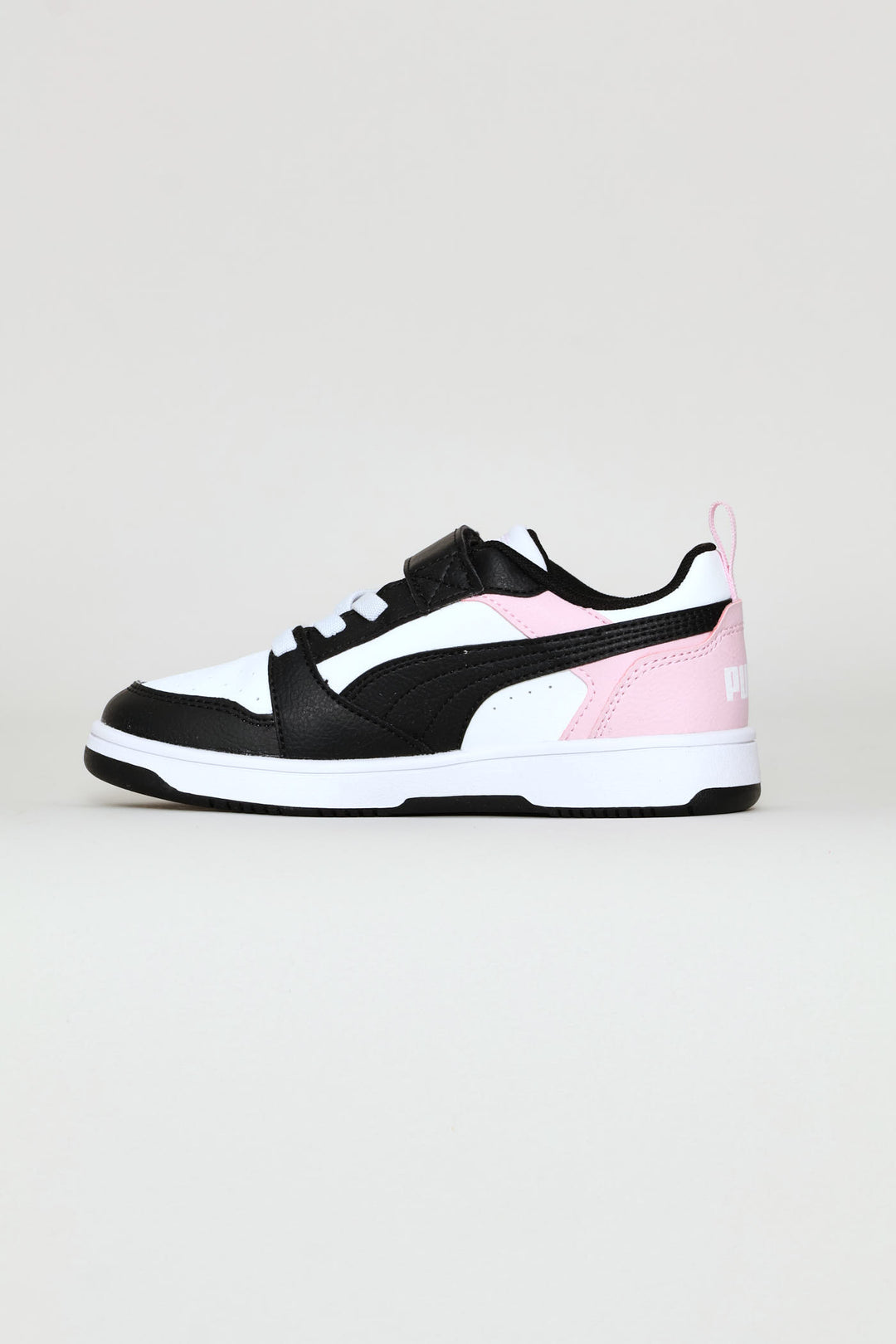 Girls Rebound V6 Lo Ac Plus Sneaker - Black/Pink