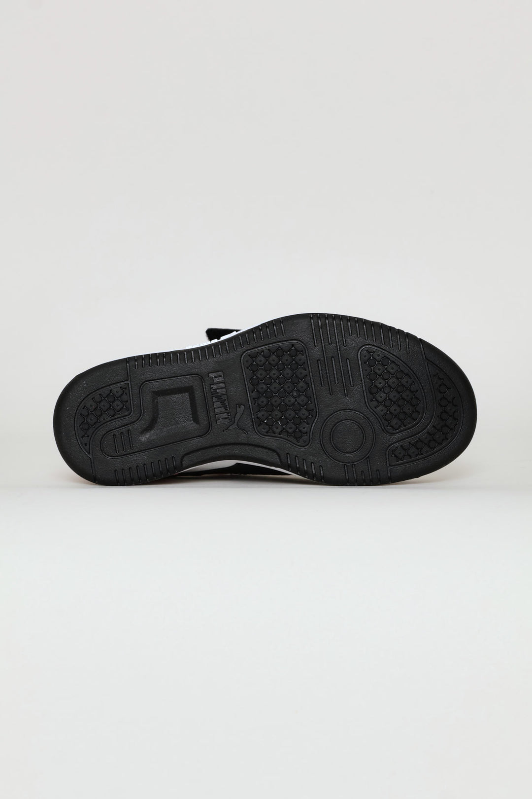 Girls Rebound V6 Lo Ac Plus Sneaker - Black/Pink