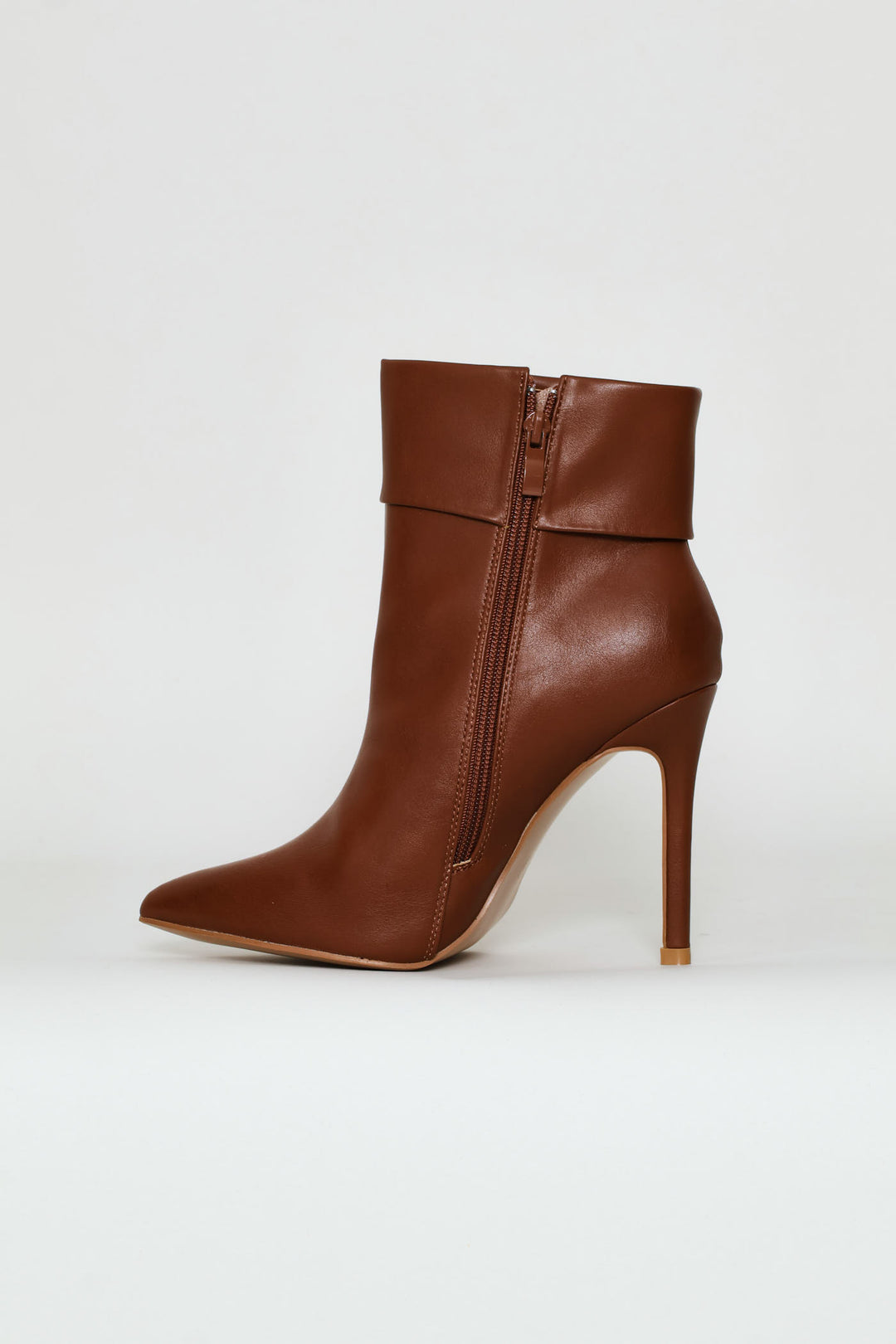 Boss 28 Fold Ankle Boot - Brown