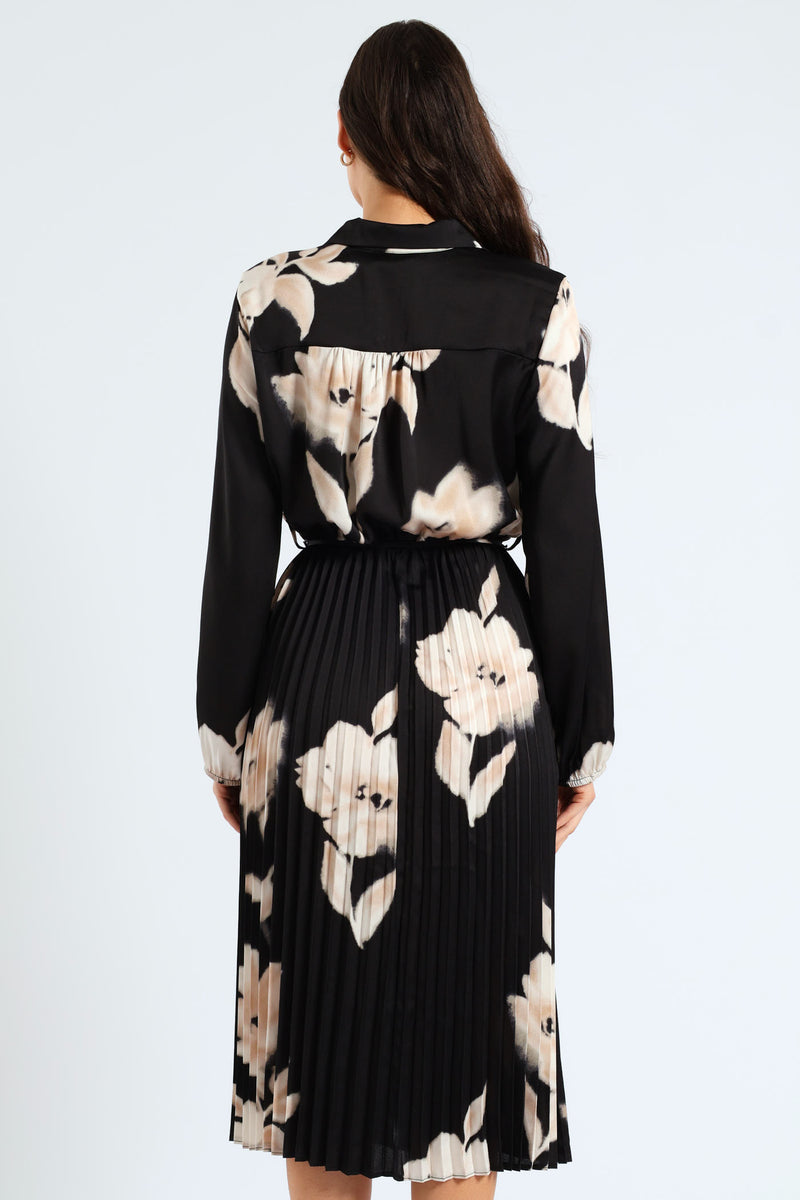 Monochrome Satin Pleated Maxi Dress - Black/Cream
