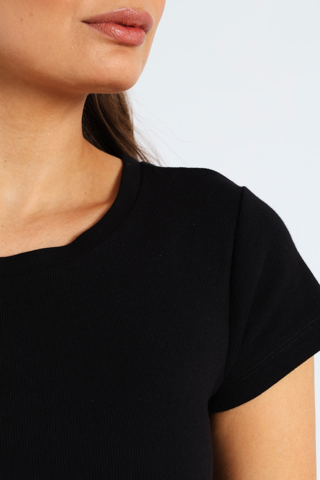 Crew Rib Fitted Tee - Black