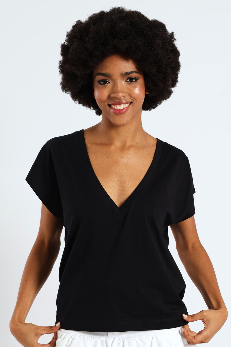 Boxy V-Tee - Black