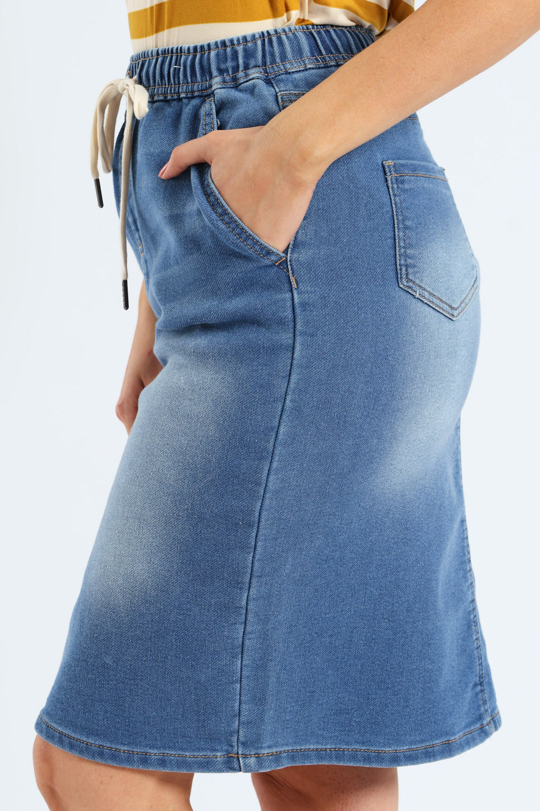 Denim Knit Pencil Skirt - Light Wash