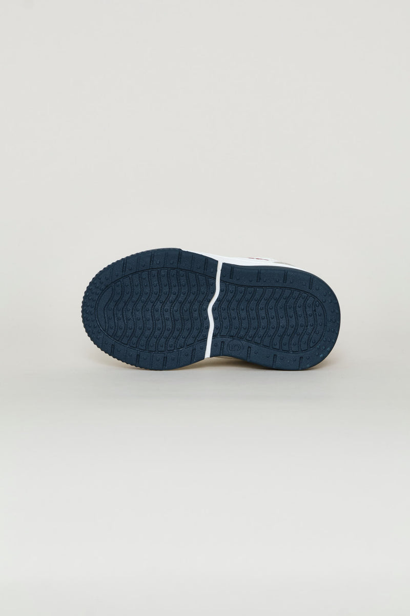 Pre-Boys Mid-Top Sneaker - White