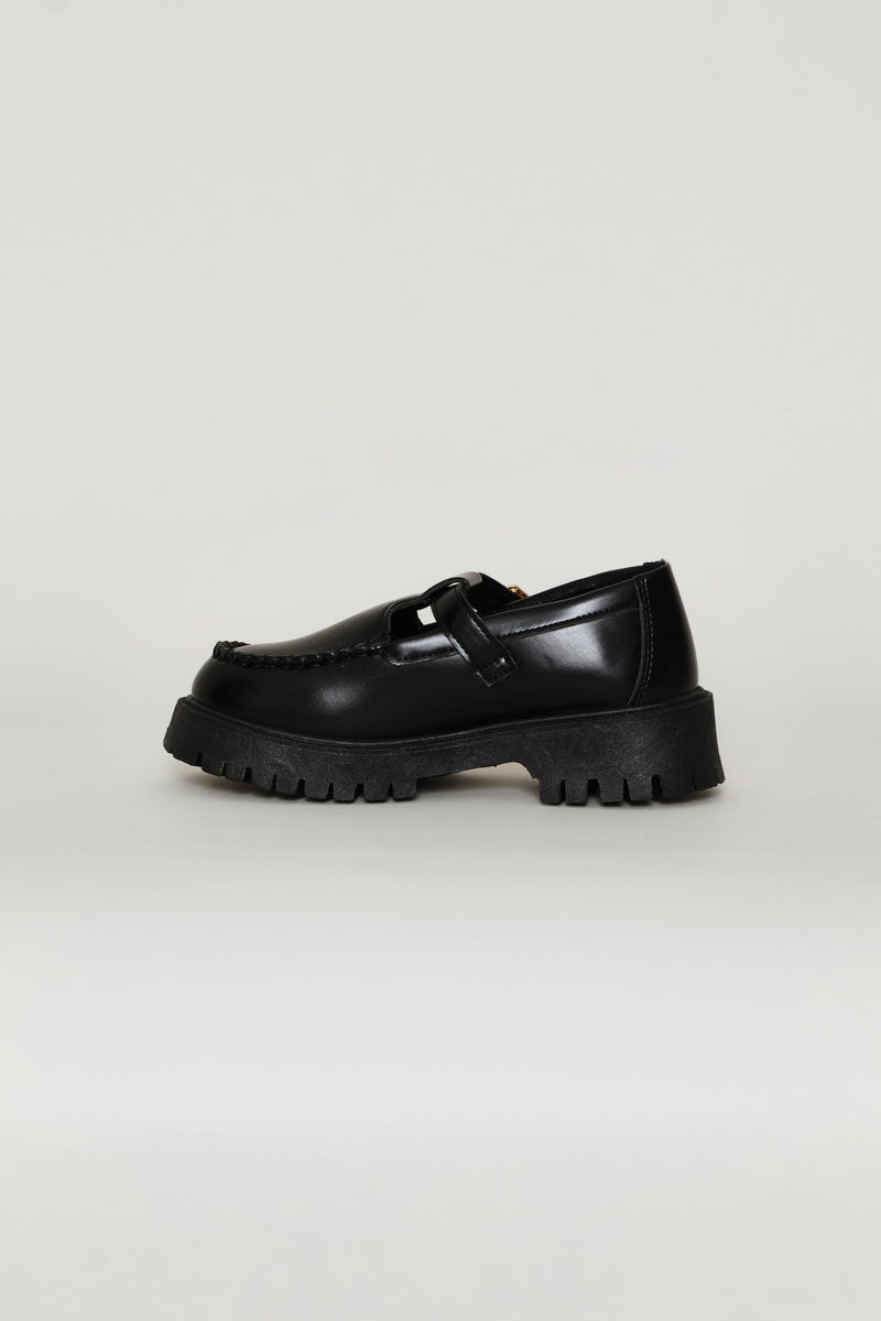 Girls Chunky T-Bar Loafer - Black