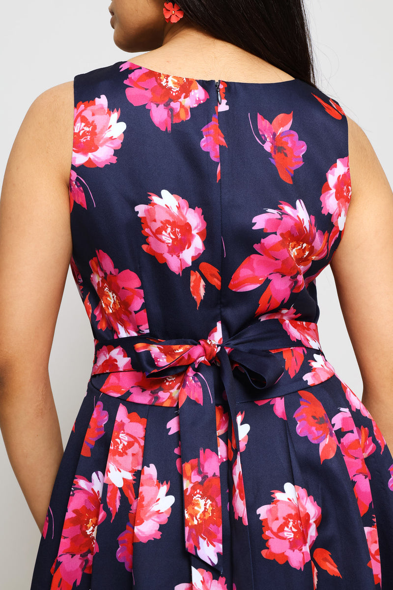 Sleeveless Boat Neck Midi Dress - Navy Floral