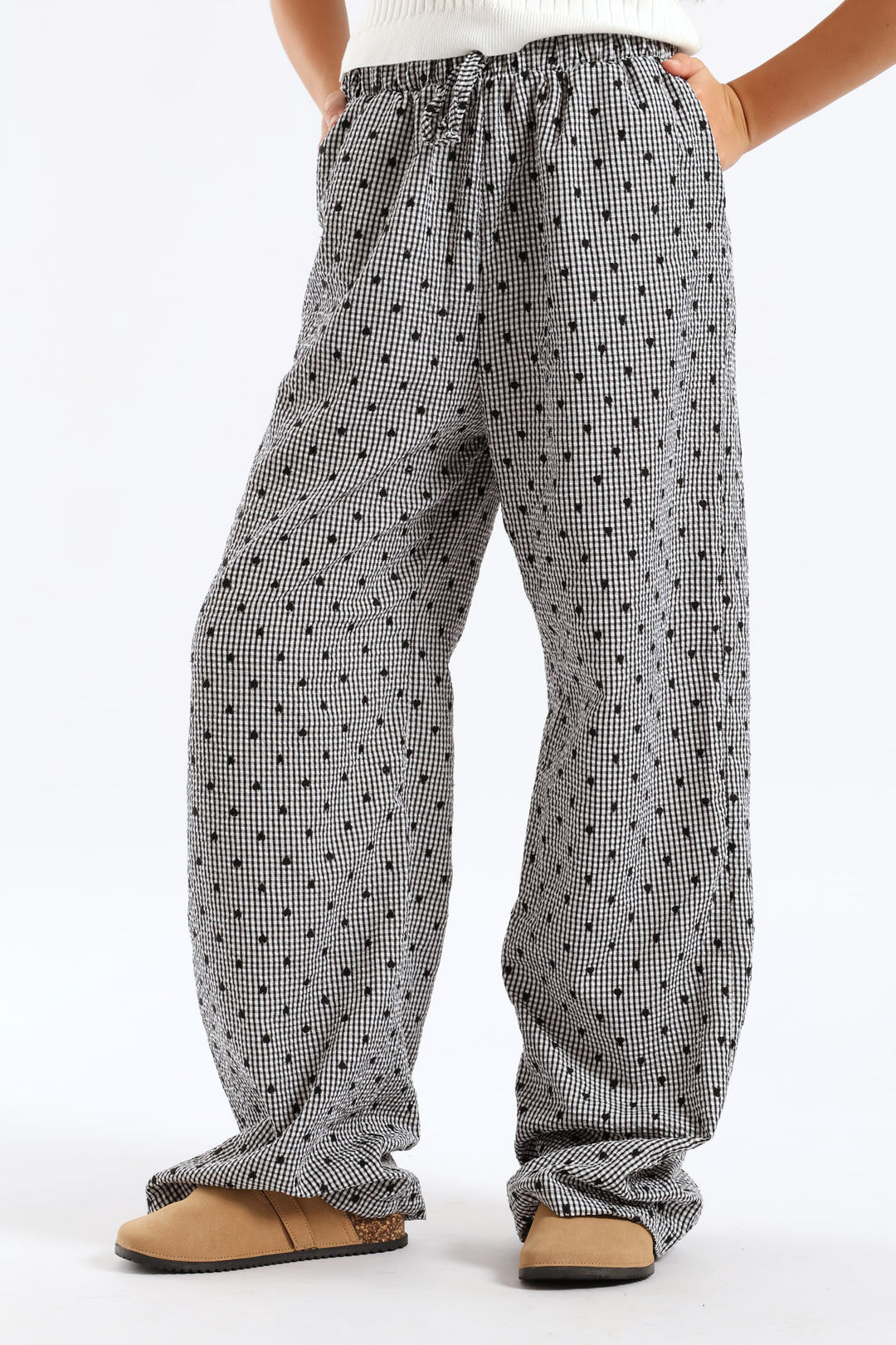 Girls Embroidered Heart Check Pull On Pants - Black/White