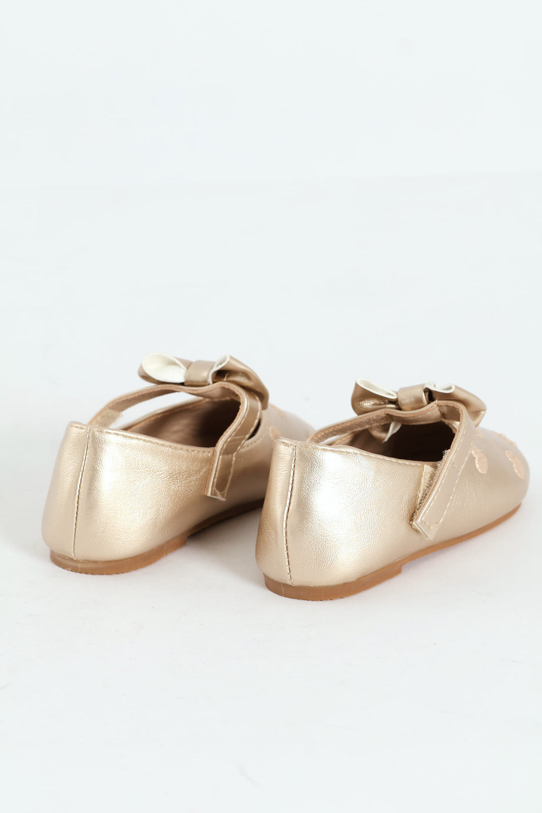 Baby Girls Bow & Embroidered Hearts Pump - Matte Gold