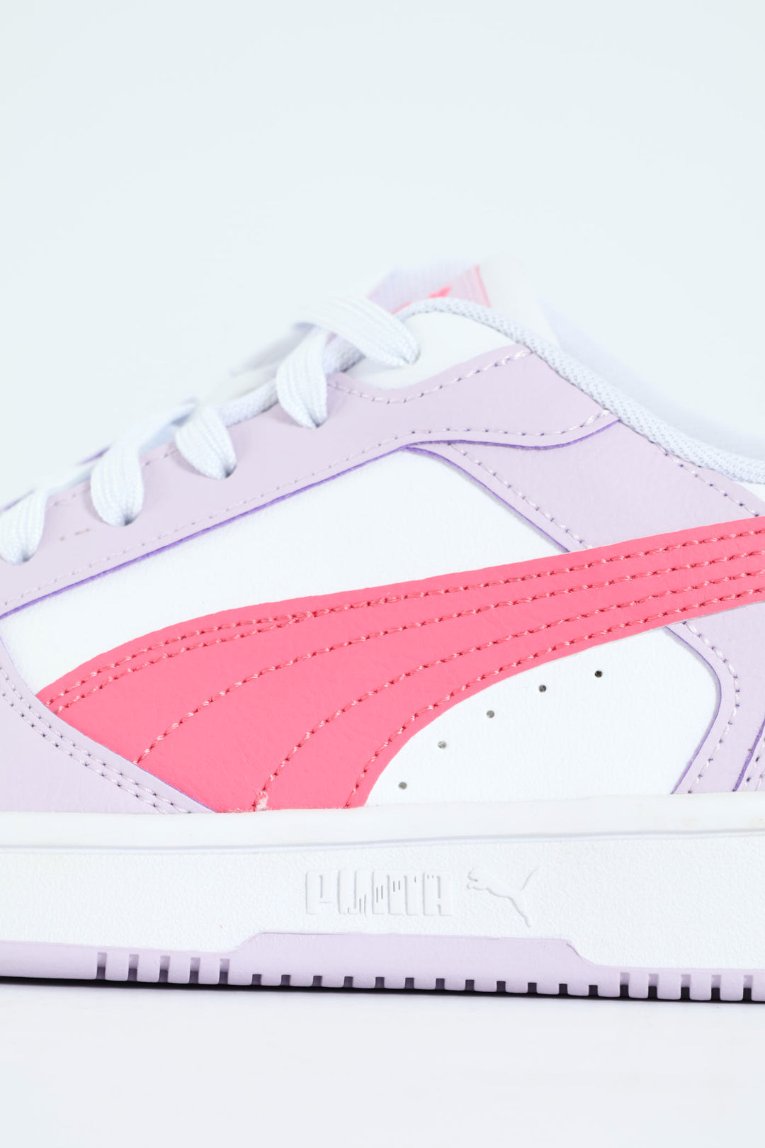 Girls Rebound V6 Low Jr Sneaker - Lilac