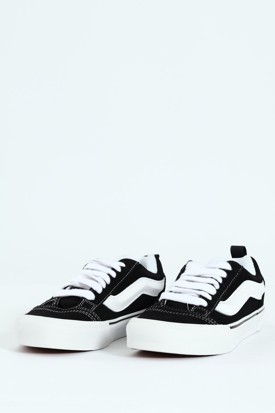Knu Skool Chunky Lace Up Sneaker - Black/White