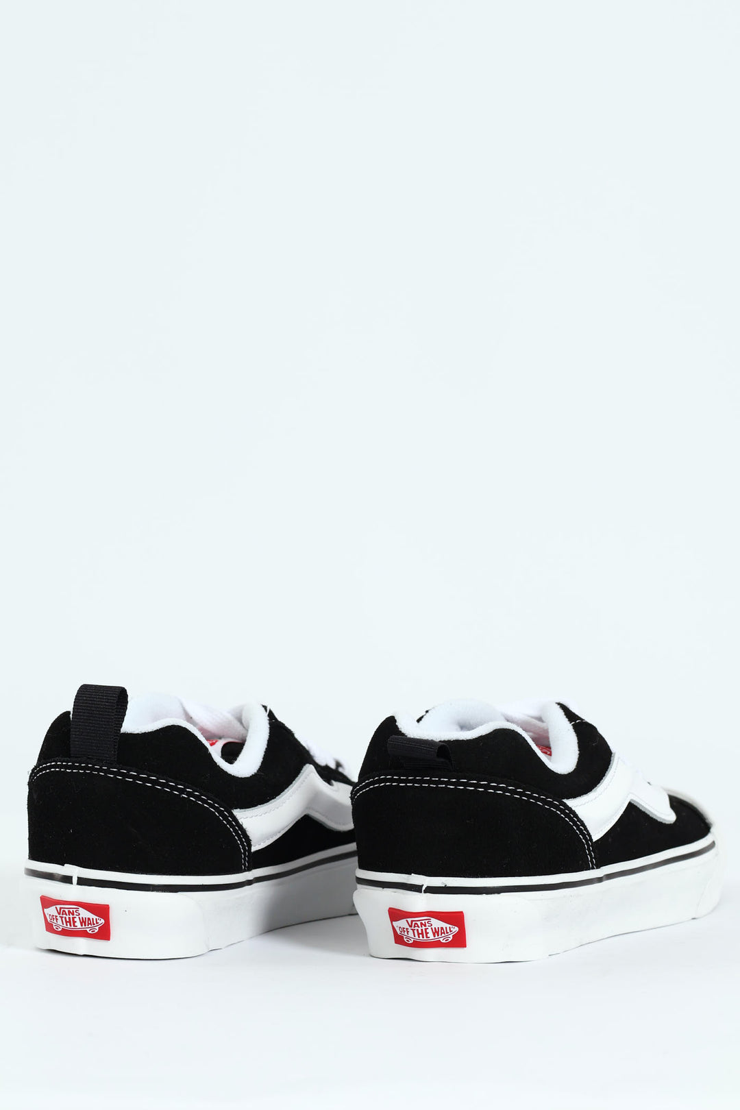 Knu Skool Chunky Lace Up Sneaker - Black/White