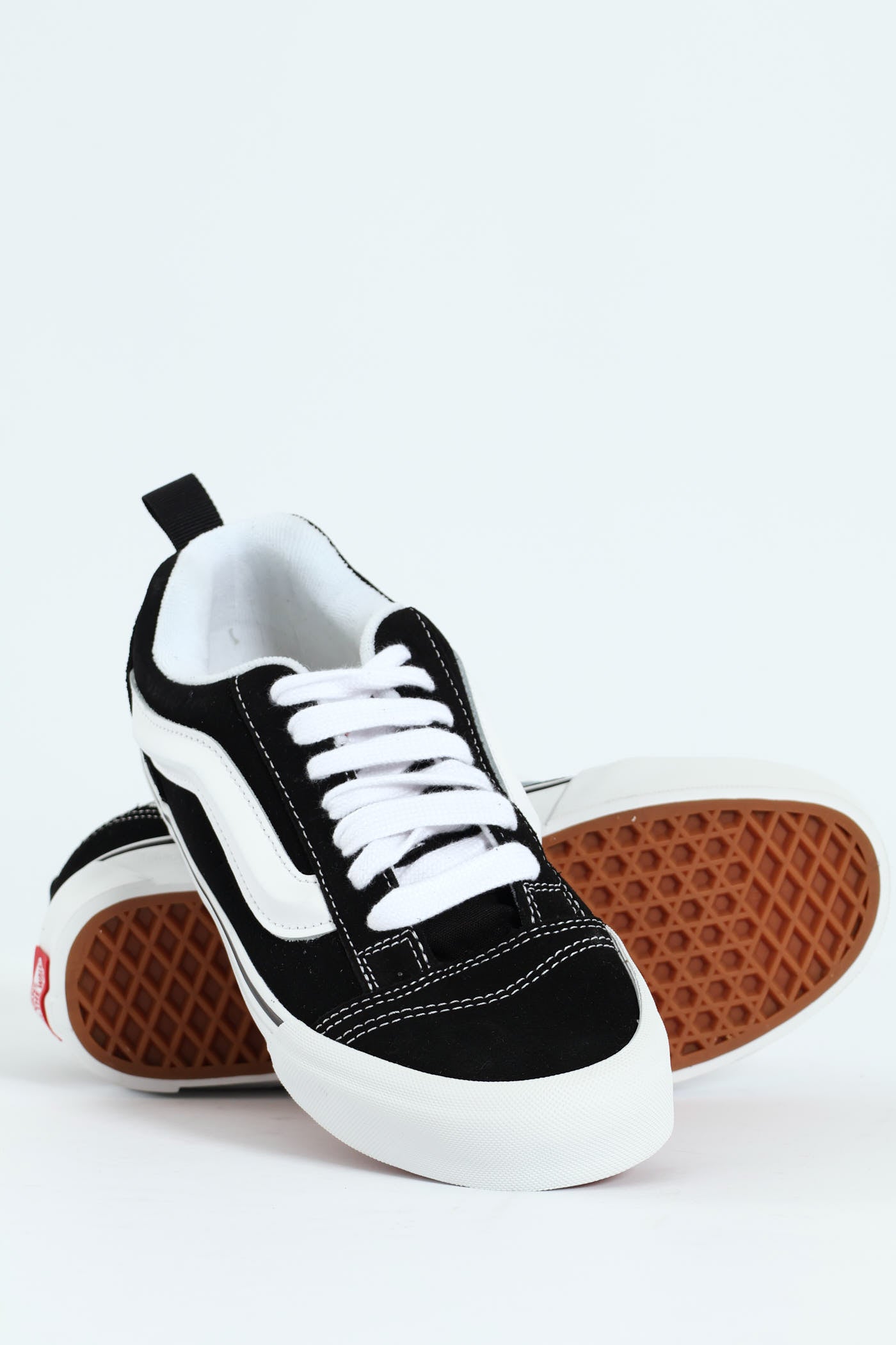Mens Knu Skool Chunky Lace Up Sneaker - Black/White – Edgars