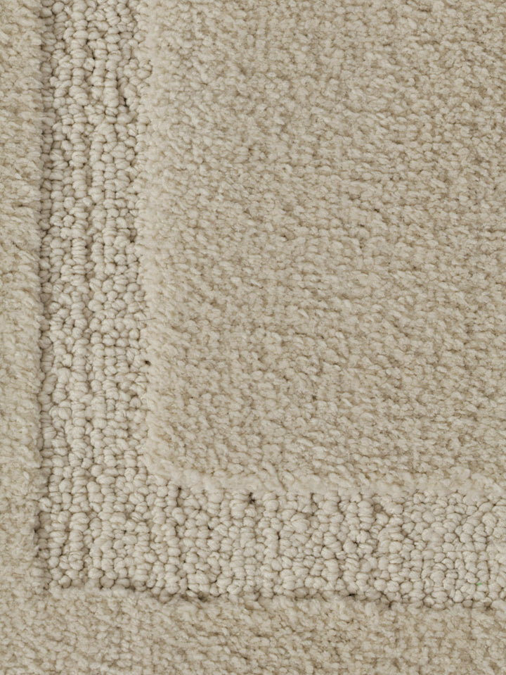 1400GSM Tufted Border Runner Bath Mat