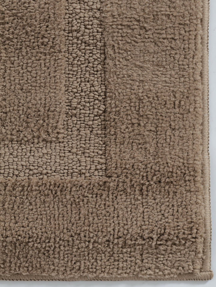 1400GSM Tufted Border Runner Bath Mat