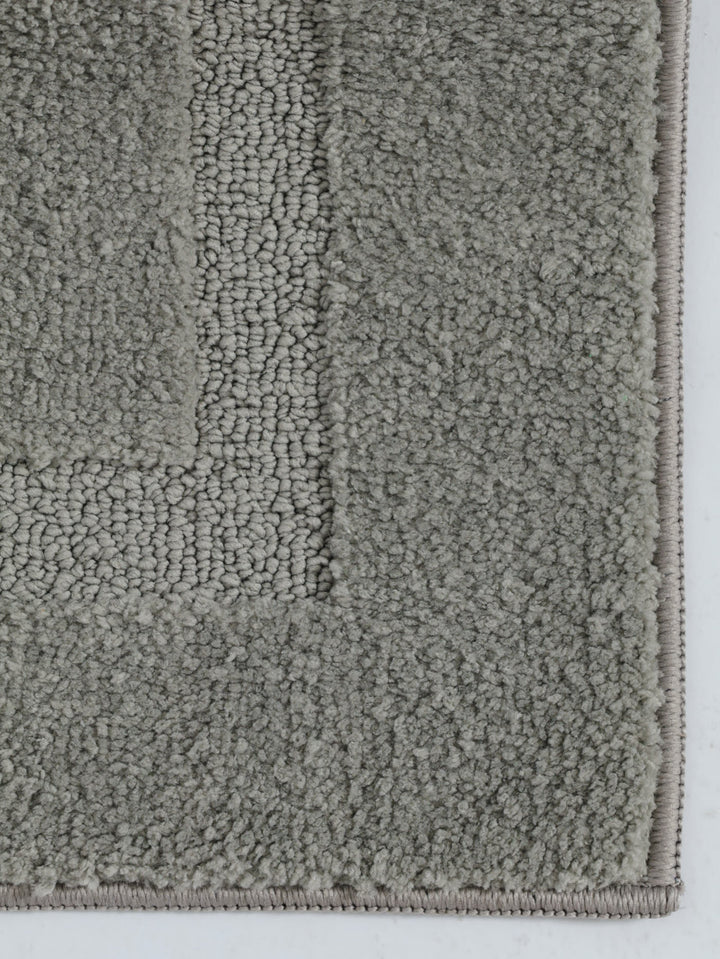 Tufted Border Small Bath Mat 1400GSM - Grey