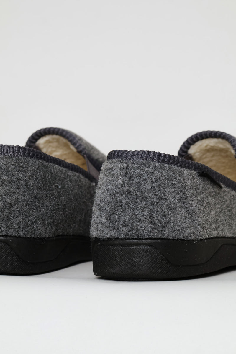 Johnny Closed Back Slipper - Grey