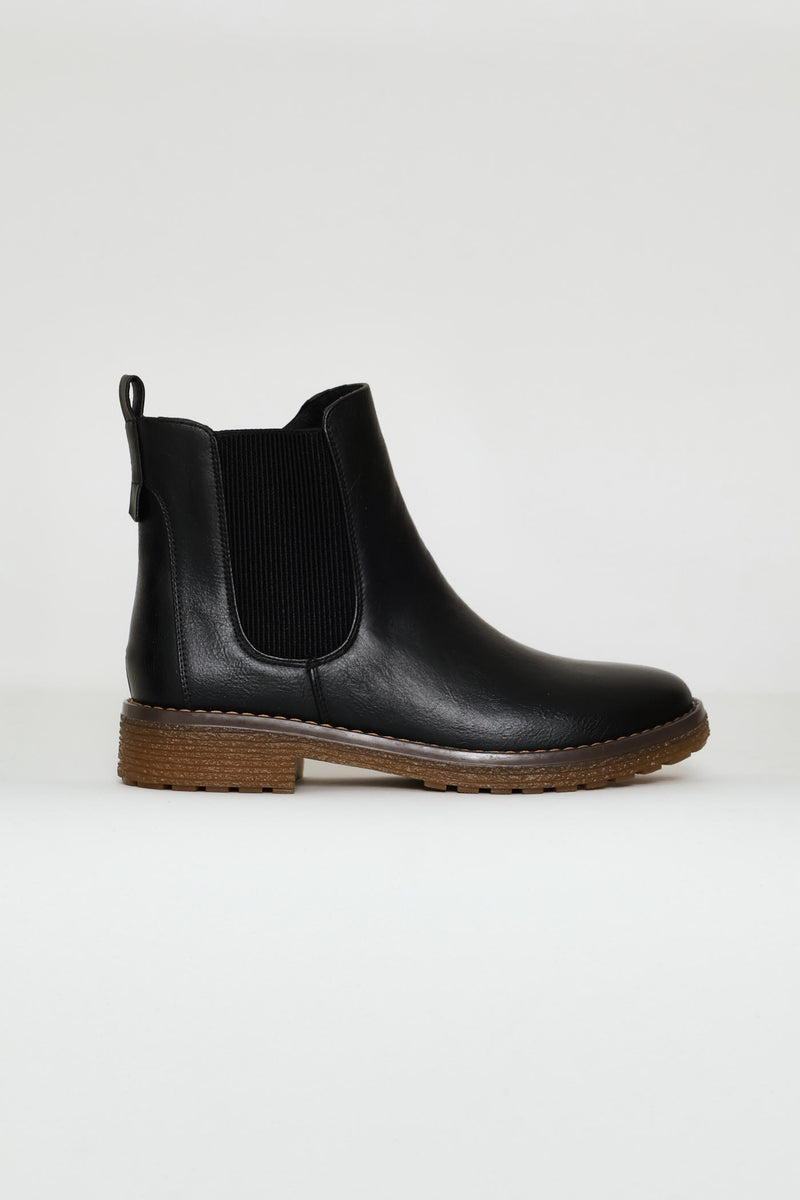 Belinda Lug Sole Chelsea Boot - Black