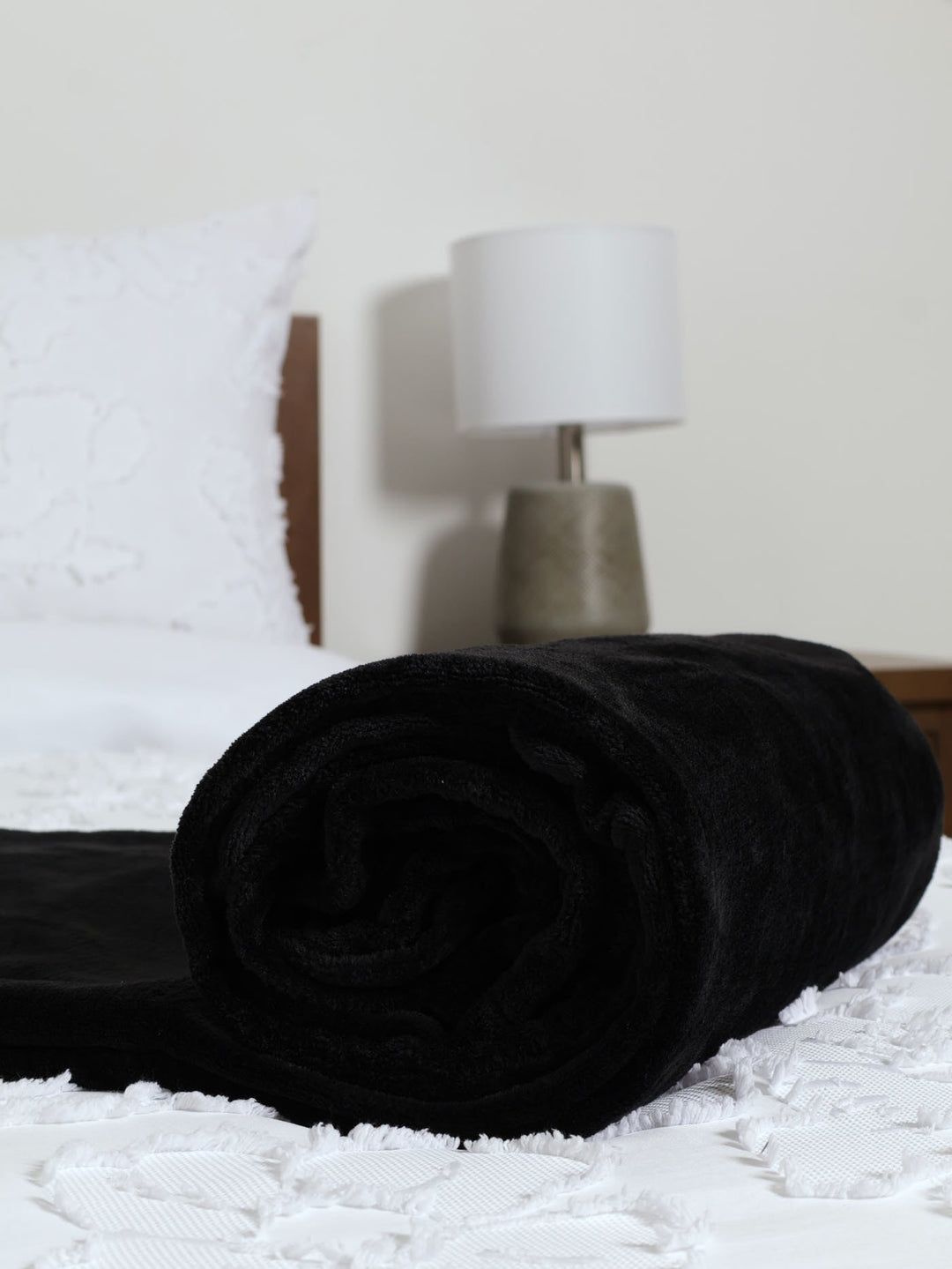 Coral Fleece Blanket - Black