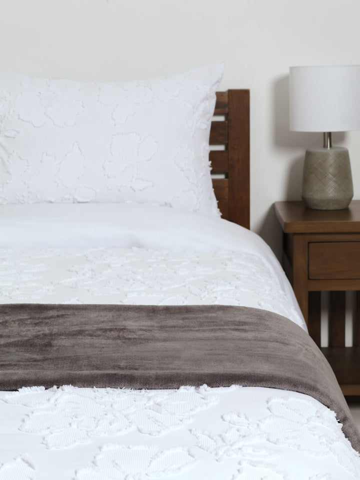 Coral Fleece Blanket - Light Grey