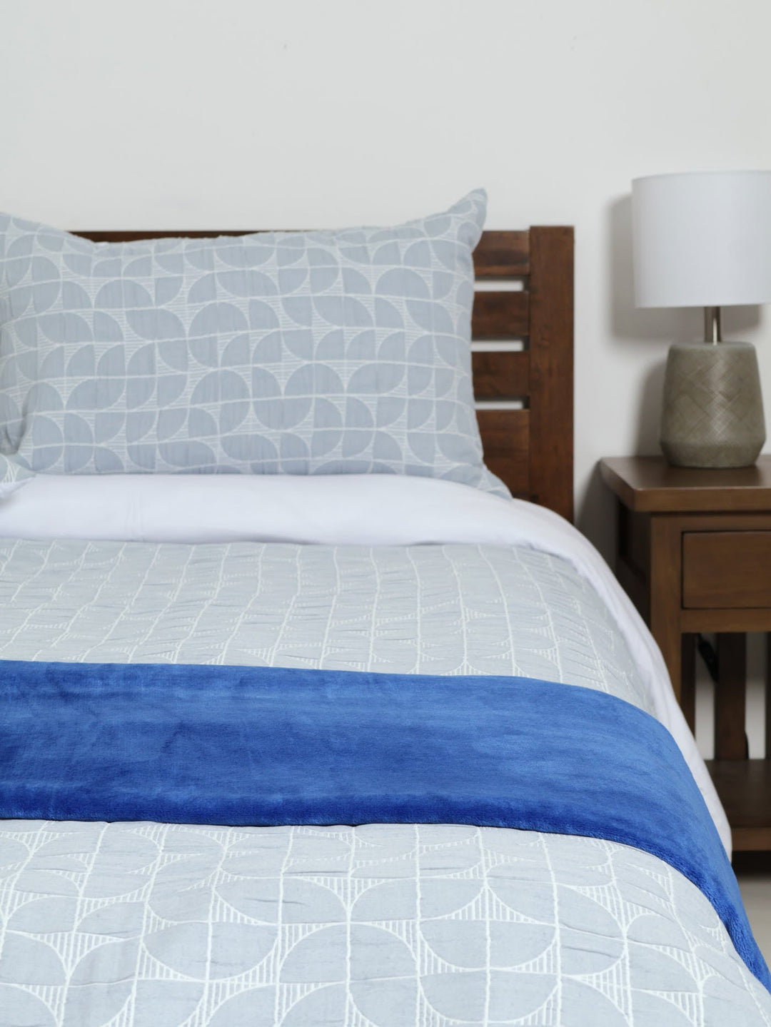 Coral Fleece Blanket - Royal Blue