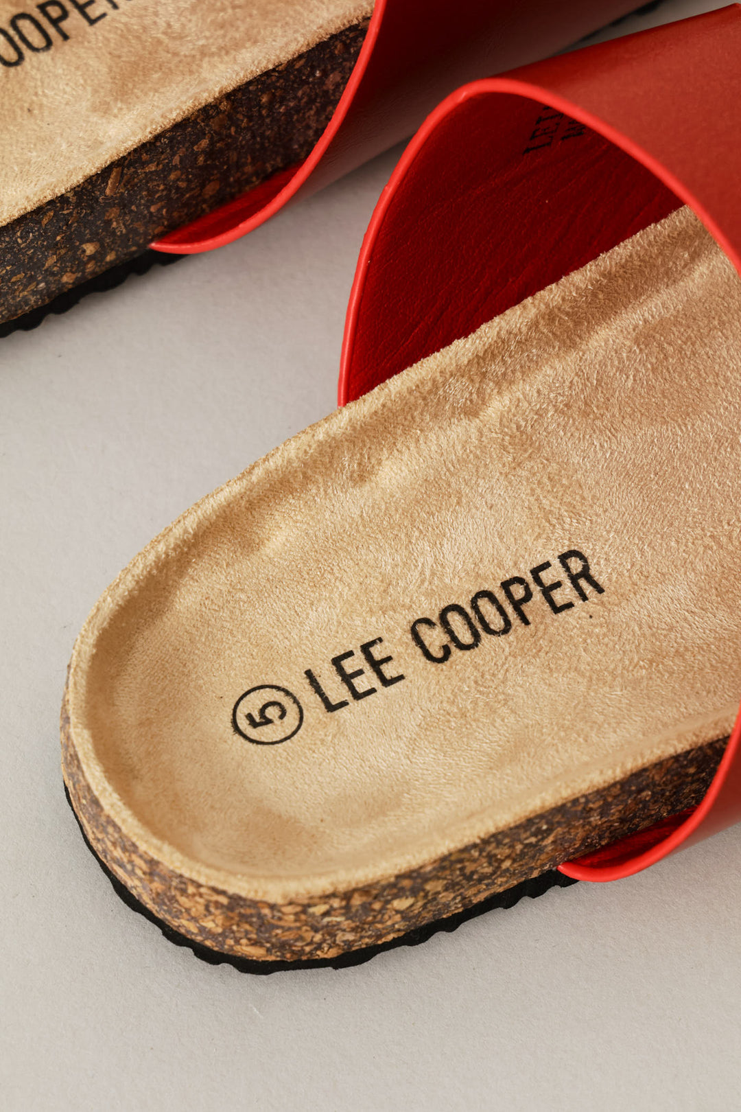 Leia Sandal - Red