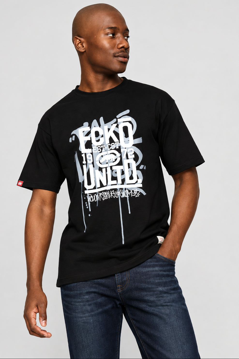 Background Tee - Black