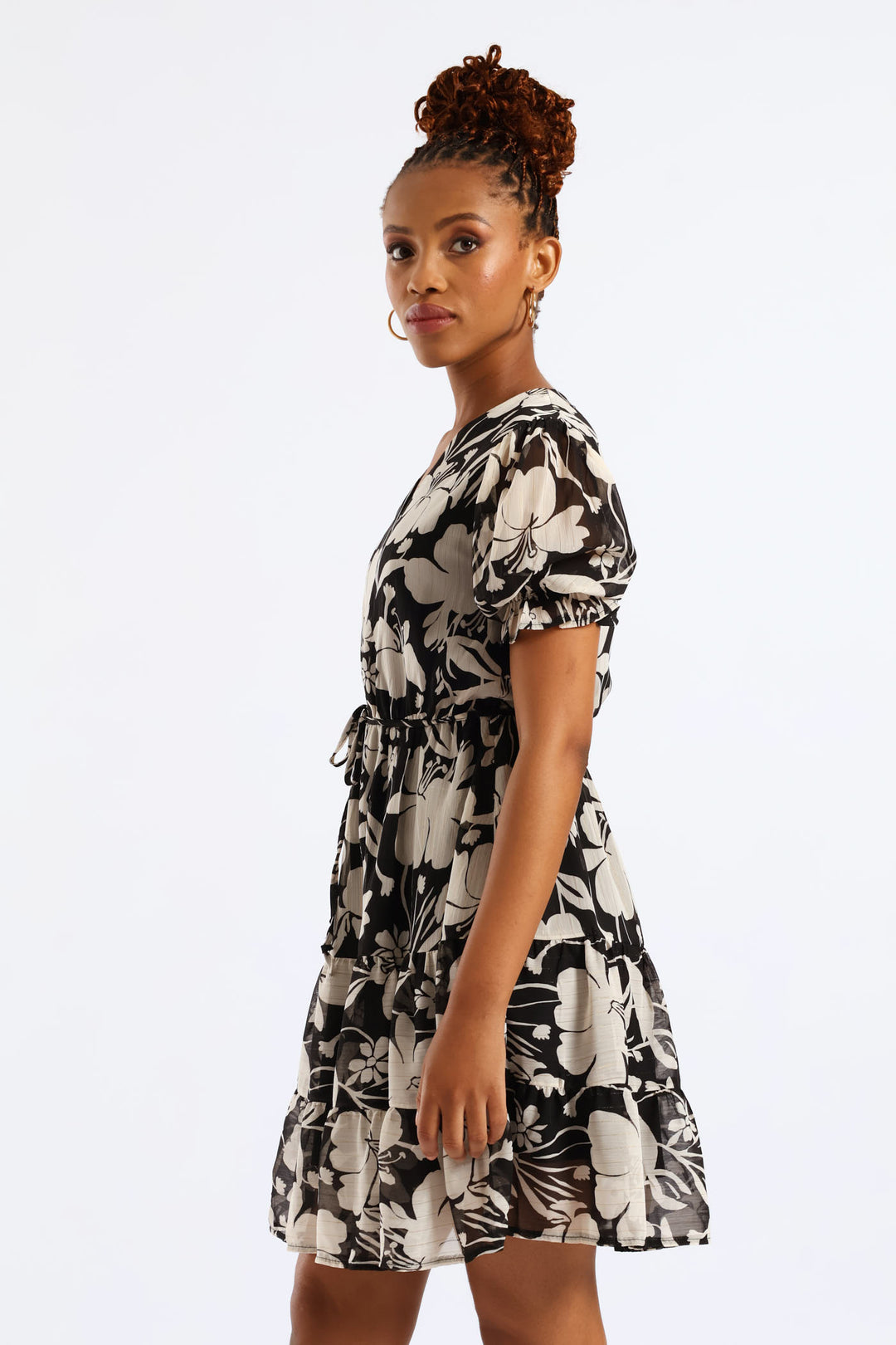 V-Neck Waisted Monochrome Frill Hem Tea Dress - Black/Cream