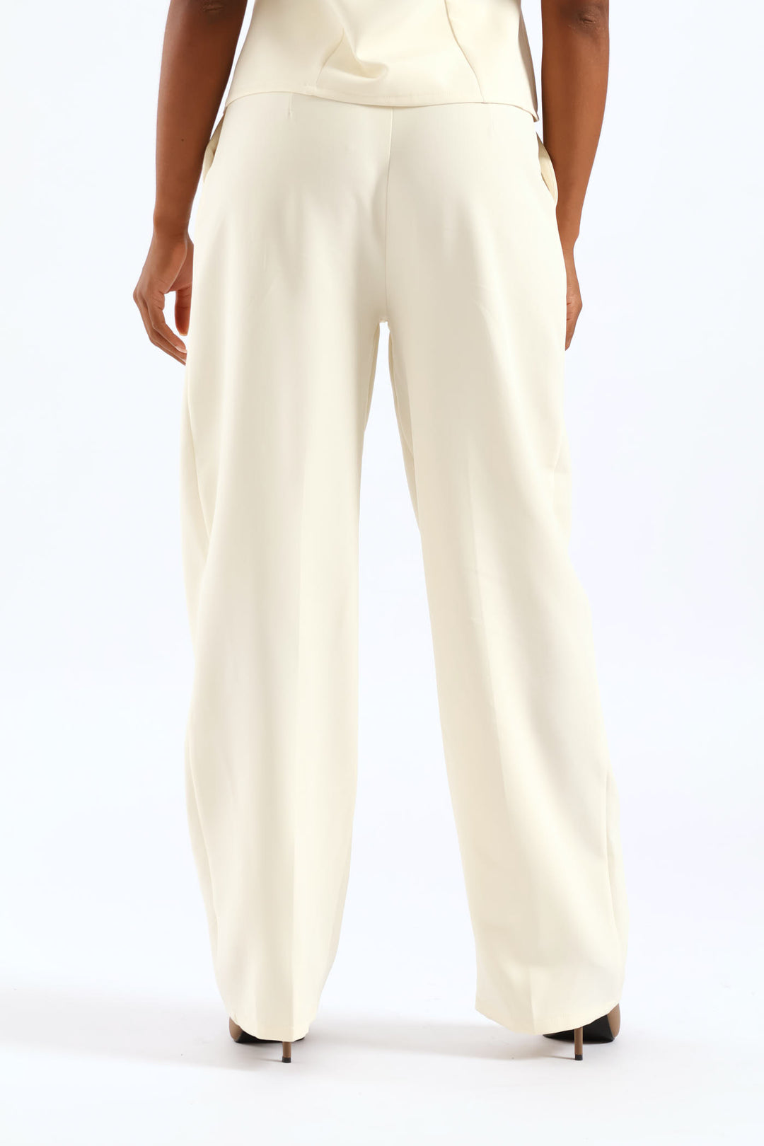 Concealed Button Straight Leg Pant - Cream