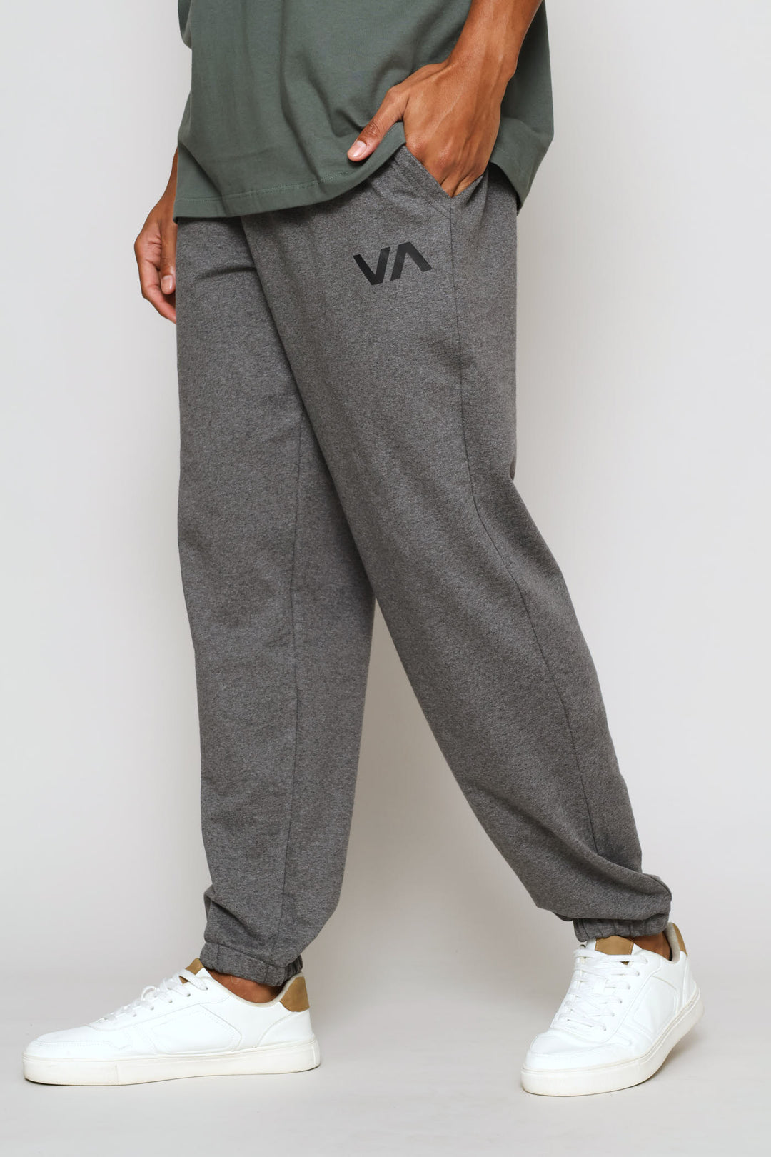 Sport V Trackpants - Grey