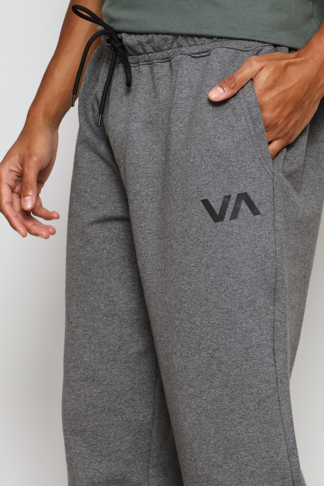 Sport V Trackpants - Grey