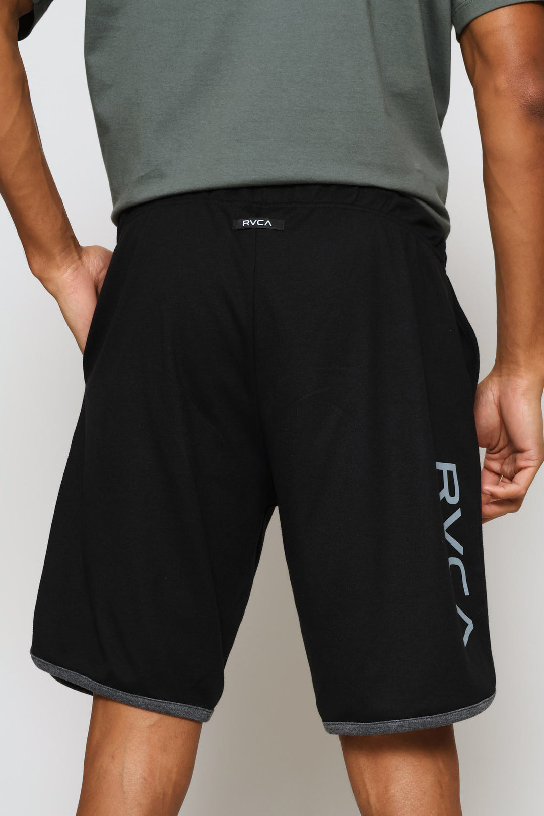 Sport V Shorts - Black