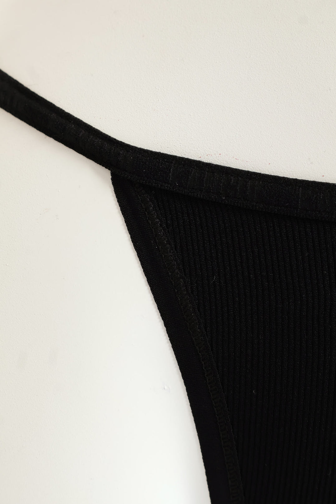 Ladies 3 Pack Wide Ribbed Seamless T-String Panty - Black/Mocca/White