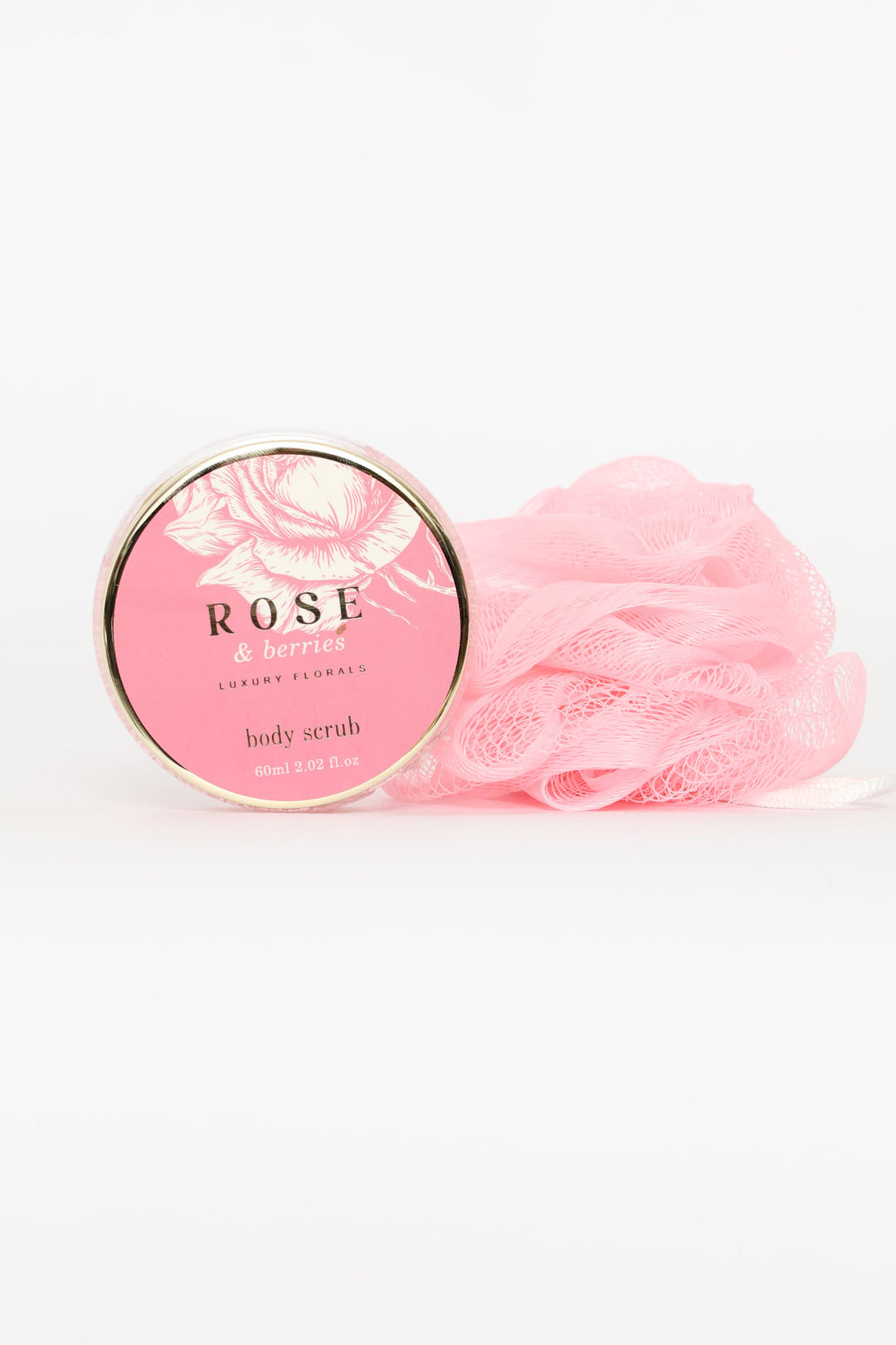 ROSE & BERRIES STRAW BASKET