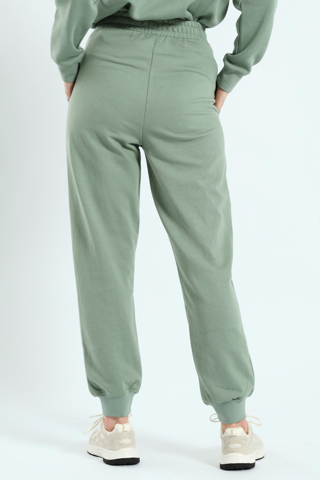 Essential Small No. 1 Logo Comfort Sweatpants - Green