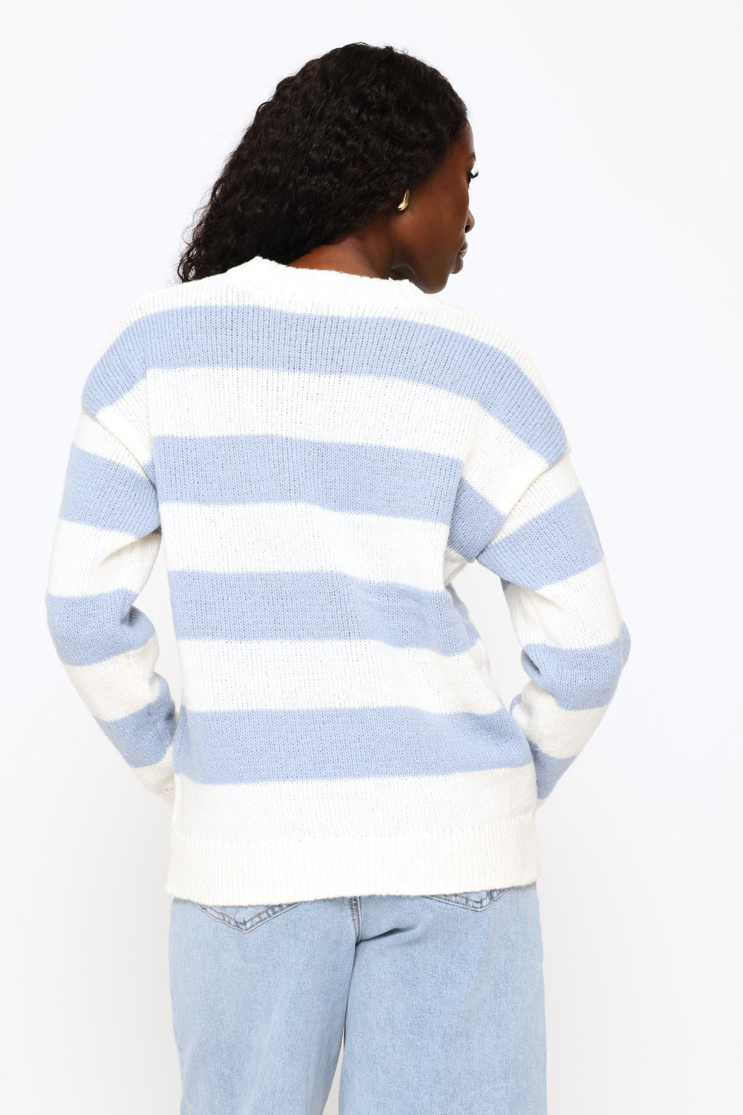 Long Sleeve Slogan Sweater - White/Blue
