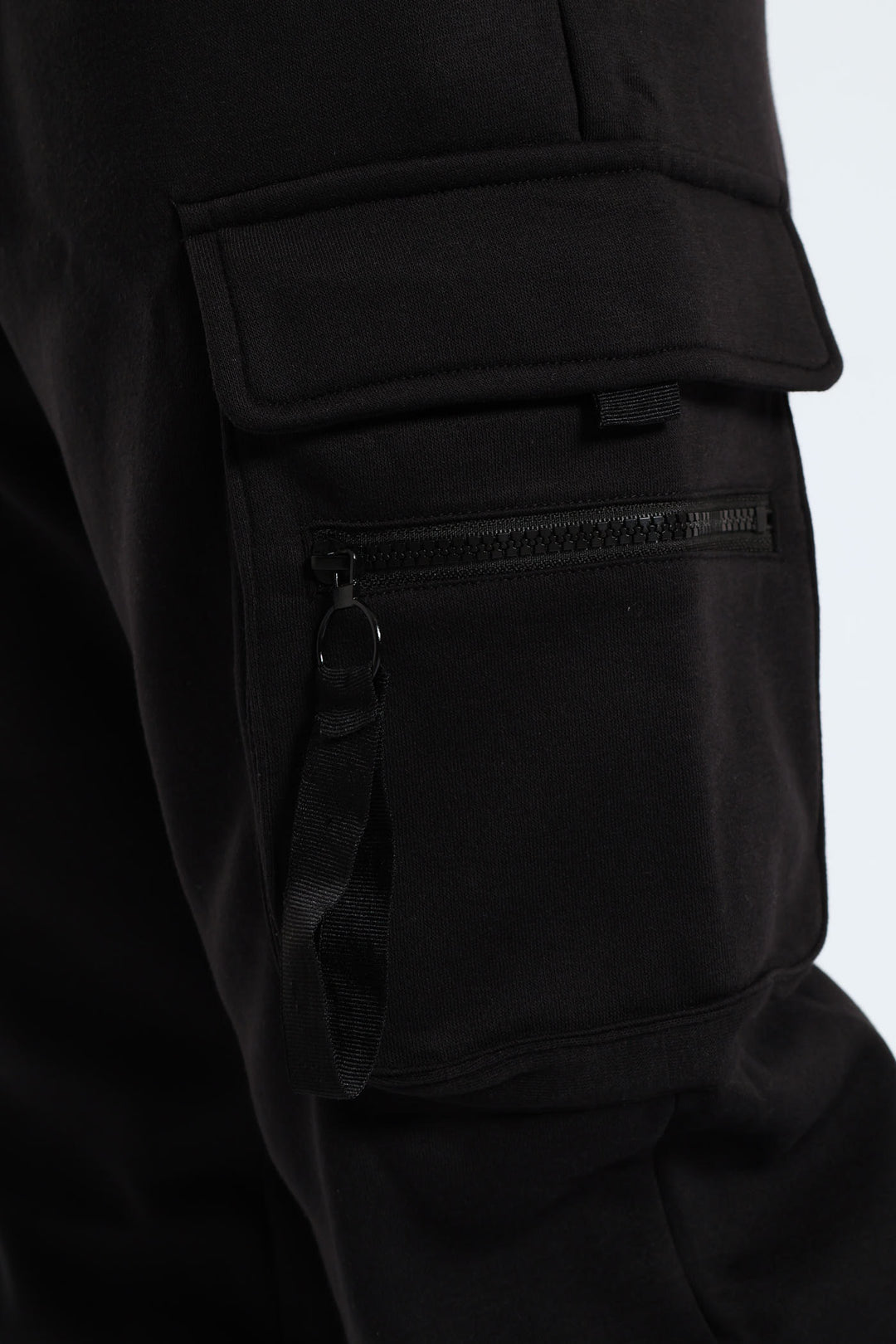 Strap Cargo Fleece Jooger - Black